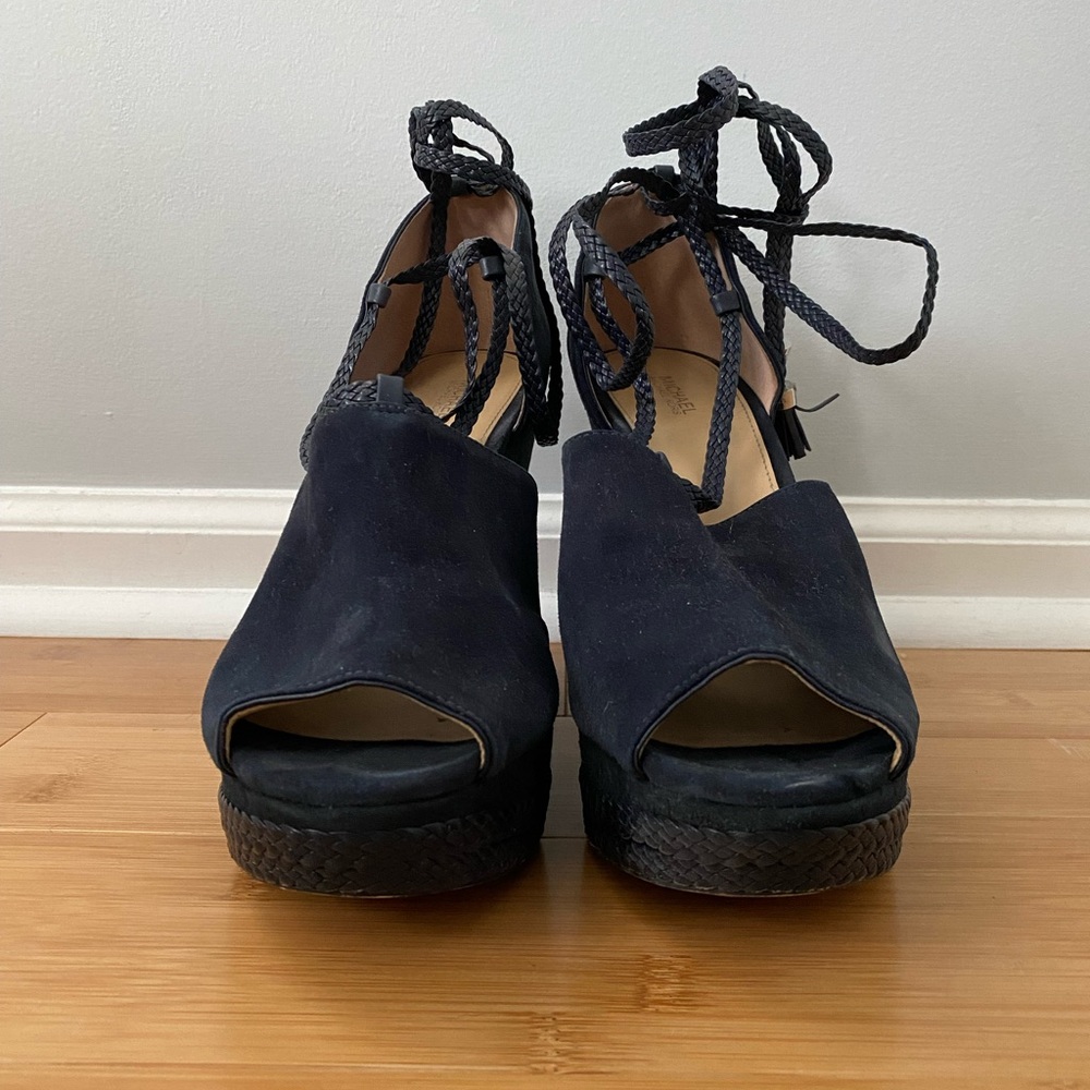 Michael Kors Navy Suede wedges